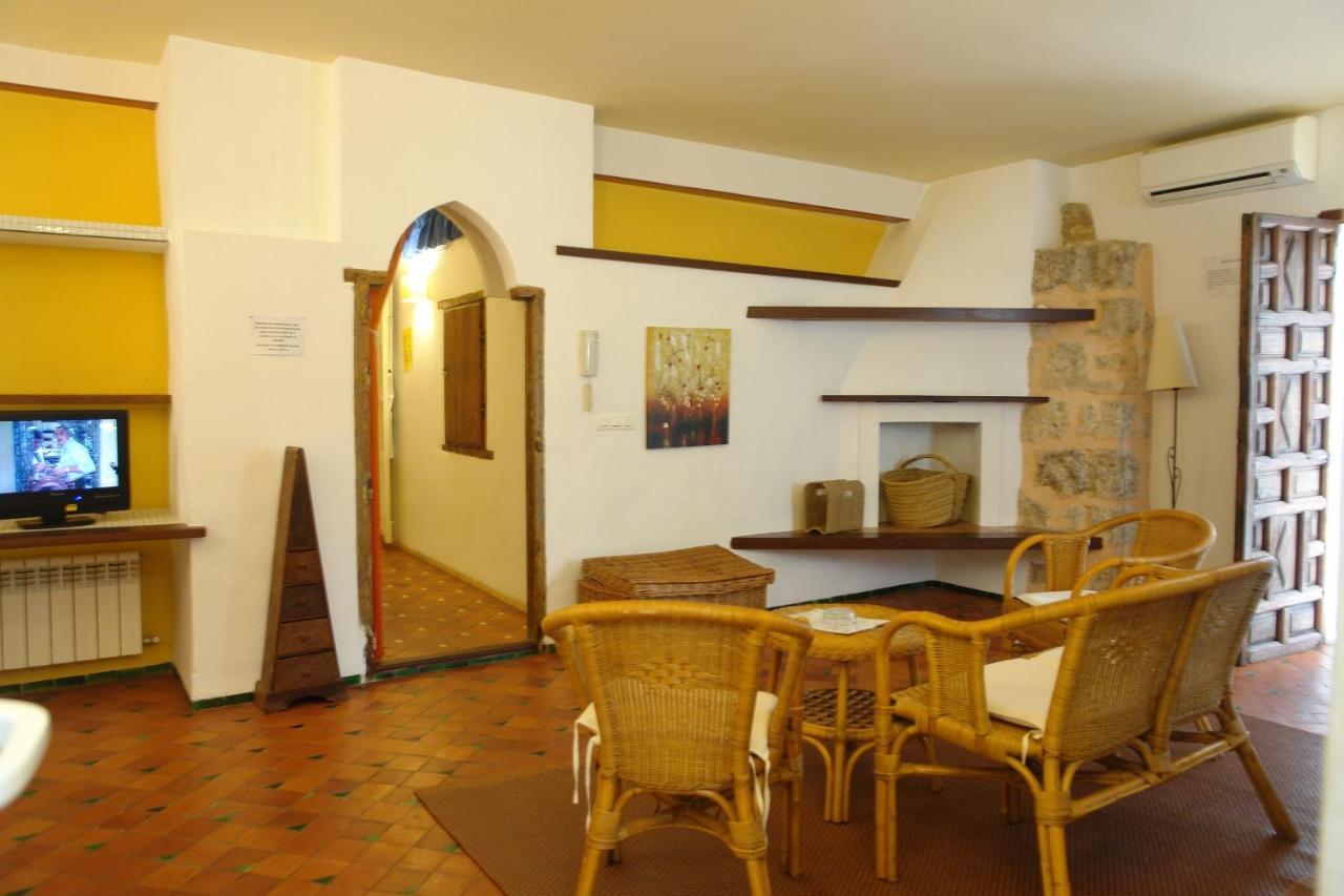 Casa Rural Plaza De Santa Maria Cazorla Exterior photo