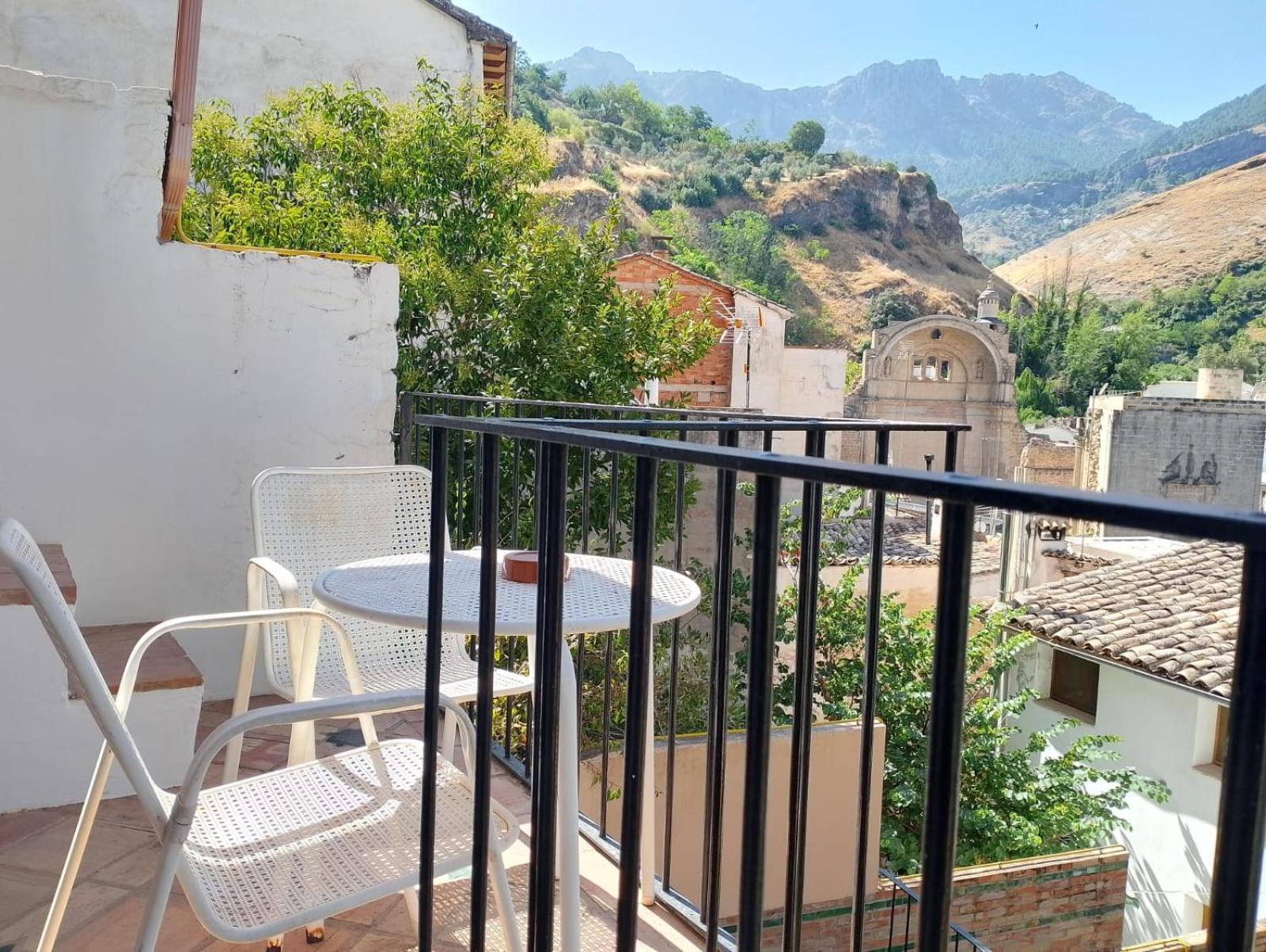 Casa Rural Plaza De Santa Maria Cazorla Exterior photo